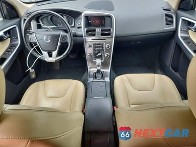 Zdjęcie 8 z 12 samochodu: 2016 VOLVO XC60 T6 PLATINUM VIN:YV449MDM8G2834508 - miniatura