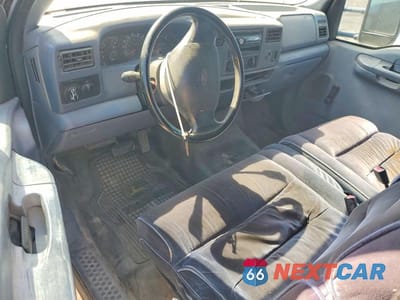 Zdjęcie 8 z 12 samochodu: 1999 FORD F250 SUPER DUTY VIN:1FTNX20F7XEE73327 - miniatura