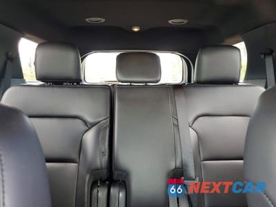 Zdjęcie 10 z 13 samochodu: 2019 FORD EXPLORER XLT VIN:1FM5K8D86KGB32703 - miniatura