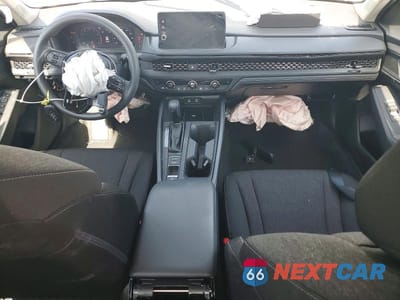 Zdjęcie 8 z 13 samochodu: 2026 HONDA ACCORD SE VIN:1HGCY1F42TA002547 - miniatura