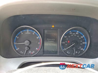 Zdjęcie 9 z 14 samochodu: 2018 TOYOTA RAV4 VIN:2T3WFREV3JW416042 - miniatura