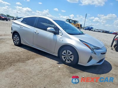 Czwarte zdjęcie samochodu z boku: 2018 TOYOTA PRIUS TWO VIN:JTDKBRFU7J3060925 - miniatura