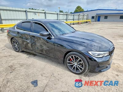 Czwarte zdjęcie samochodu z boku: 2021 BMW 330I VIN:3MW5R1J01M8B98046 - miniatura