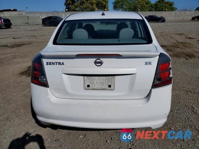 Zdjęcie 6 z 12 samochodu: 2012 NISSAN SENTRA 2.0 VIN:3N1AB6AP8CL745134 - miniatura