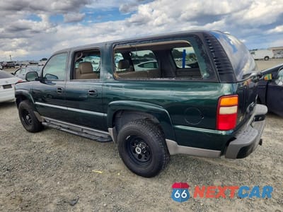 Drugie zdjęcie samochodu z przodu: 2001 CHEVROLET SUBURBAN K1500 VIN:3GNFK16T91G272191 - miniatura