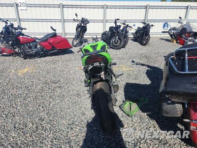 Czwarte zdjęcie samochodu z boku: 2023 KAWASAKI ZX636 K VIN:JKBZXJH17PA019144 - miniatura