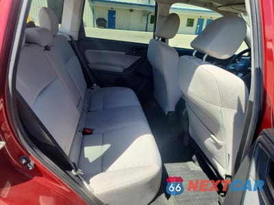 Zdjęcie 10 z 13 samochodu: 2017 SUBARU FORESTER 2.5I PREMIUM VIN:JF2SJAEC8HH581115 - miniatura