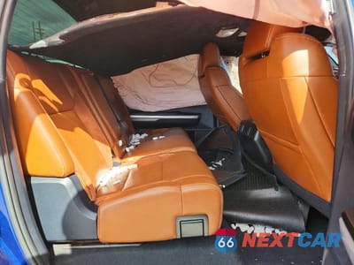 Zdjęcie 10 z 12 samochodu: 2015 TOYOTA TUNDRA 1794 EDITION VIN:5TFAW5F16FX467231 - miniatura