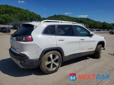 Trzecie zdjęcie samochodu z tyłu: 2021 JEEP CHEROKEE LIMITED VIN:1C4PJMDX9MD231262 - miniatura