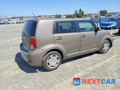 Trzecie zdjęcie samochodu z tyłu: 2011 TOYOTA SCION XB VIN:JTLZE4FE6B1138307 - miniatura