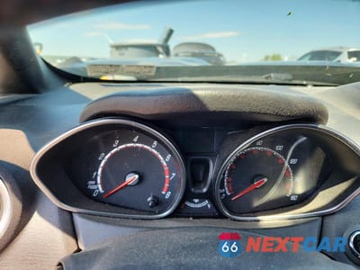 Zdjęcie 9 z 12 samochodu: 2017 FORD FIESTA ST VIN:3FADP4GX5HM170652 - miniatura