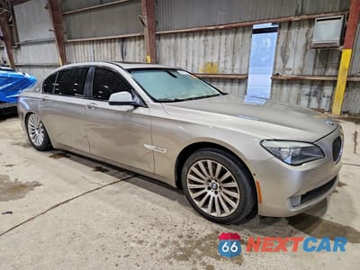 Czwarte zdjęcie samochodu z boku: 2009 BMW 750 LI VIN:WBAKB83569CY60292 - miniatura
