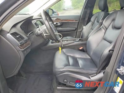 Zdjęcie 7 z 14 samochodu: 2019 VOLVO XC90 T5 MOMENTUM VIN:YV4102PK7K1487733 - miniatura