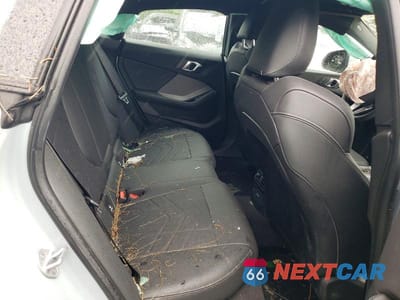Zdjęcie 10 z 12 samochodu: 2025 BMW 228XI VIN:WBA23GG01S7T71870 - miniatura