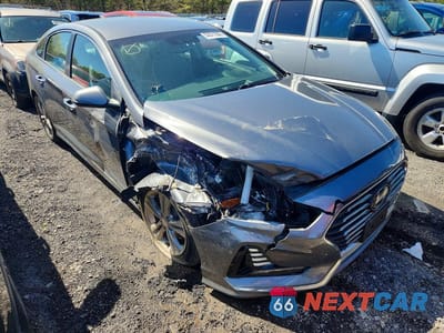 Czwarte zdjęcie samochodu z boku: 2018 HYUNDAI SONATA SEL VIN:5NPE34AF6JH645988 - miniatura