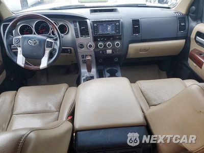 Zdjęcie 8 z 13 samochodu: 2014 TOYOTA SEQUOIA PLATINUM VIN:5TDDW5G16ES096331 - miniatura