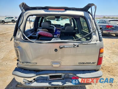 Zdjęcie 6 z 14 samochodu: 2002 CHEVROLET SUBURBAN C VIN:1GNEC16T02J238066 - miniatura