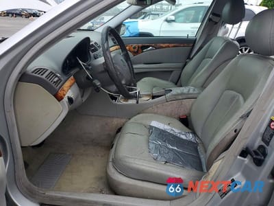 Zdjęcie 7 z 12 samochodu: 2003 MERCEDES-BENZ E 320 VIN:WDBUF65J73A186217 - miniatura