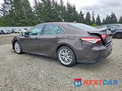 Drugie zdjęcie samochodu z przodu: 2018 TOYOTA CAMRY HYBRID XLE VIN:4T1B21HK0JU503323 - miniatura