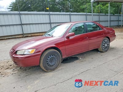 1999 TOYOTA CAMRY LE 4T1BG22K2XU616604 - główne zdjęcie licytacji z USA - miniatura