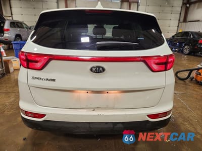 Zdjęcie 6 z 13 samochodu: 2019 KIA SPORTAGE LX VIN:KNDPMCAC2K7604771 - miniatura