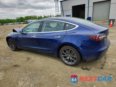 Drugie zdjęcie samochodu z przodu: 2018 TESLA MODEL 3 VIN:5YJ3E1EB9JF093621 - miniatura