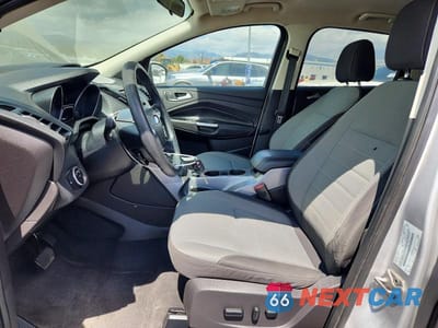 Zdjęcie 7 z 13 samochodu: 2016 FORD ESCAPE SE VIN:1FMCU9GX9GUB61731 - miniatura