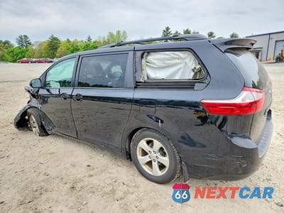 Drugie zdjęcie samochodu z przodu: 2017 TOYOTA SIENNA LE VIN:5TDKZ3DC9HS797832 - miniatura