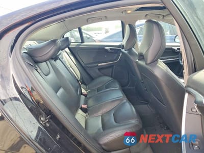 Zdjęcie 10 z 12 samochodu: 2012 VOLVO S60 T6 VIN:YV1902FH2C2130395 - miniatura