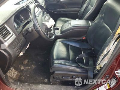 Zdjęcie 7 z 13 samochodu: 2016 TOYOTA HIGHLANDER XLE VIN:5TDJKRFH7GS355349 - miniatura