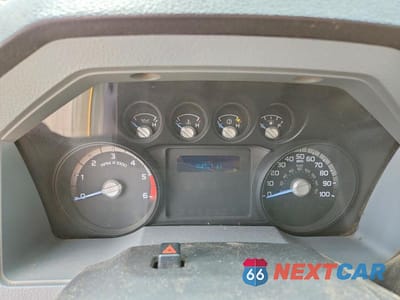 Zdjęcie 9 z 12 samochodu: 2014 FORD F550 SUPER DUTY VIN:1FDUF5HY4EEA62420 - miniatura