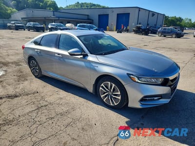 Czwarte zdjęcie samochodu z boku: 2019 HONDA ACCORD HYBRID EXL VIN:1HGCV3F52KA007016 - miniatura
