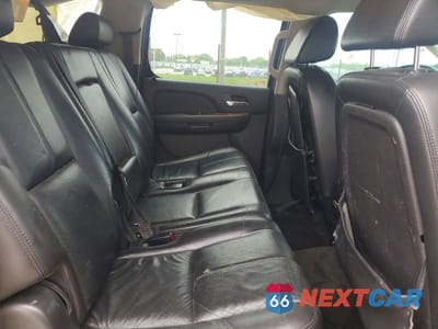 Zdjęcie 11 z 14 samochodu: 2008 CHEVROLET SUBURBAN K1500 LS VIN:3GNFK16388G199261 - miniatura