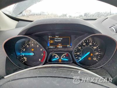 Zdjęcie 9 z 13 samochodu: 2019 FORD ESCAPE SE VIN:1FMCU9GD4KUA18894 - miniatura