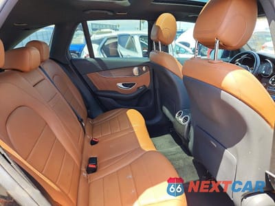 Zdjęcie 11 z 13 samochodu: 2021 MERCEDES-BENZ GLC 300 4MATIC VIN:W1N0G8EB1MV292702 - miniatura