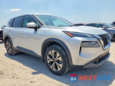 Czwarte zdjęcie samochodu z boku: 2023 NISSAN ROGUE SV VIN:5N1BT3BA7PC774631 - miniatura