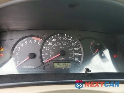 Zdjęcie 9 z 12 samochodu: 2005 TOYOTA COROLLA CE VIN:2T1BR32EX5C379952 - miniatura
