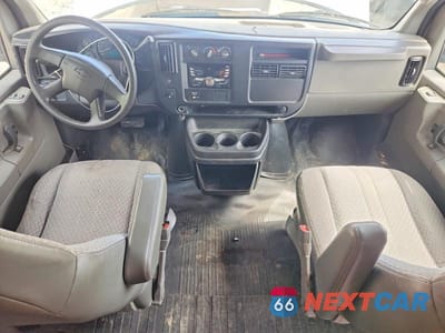 Zdjęcie 8 z 14 samochodu: 2007 CHEVROLET EXPRESS G2500 VIN:1GCGG29VX71158953 - miniatura