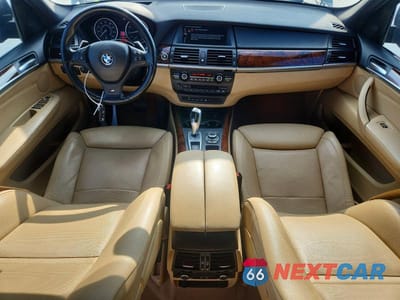 Zdjęcie 8 z 13 samochodu: 2013 BMW X5 XDRIVE35I VIN:5UXZV4C59D0B06980 - miniatura