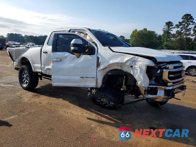 Czwarte zdjęcie samochodu z boku: 2022 FORD F250 SUPER DUTY VIN:1FT7W2BT6NEF81398 - miniatura