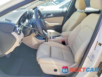 Zdjęcie 7 z 13 samochodu: 2018 MERCEDES-BENZ GLA 250 VIN:WDCTG4EB7JJ432990 - miniatura