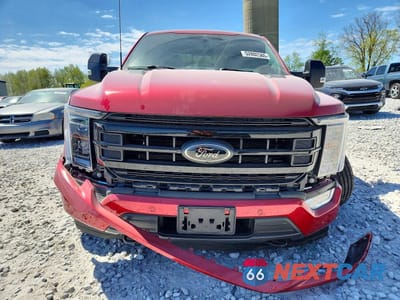 Piąte zdjęcie samochodu w środku: 2023 FORD F150 SUPERCREW VIN:1FTFW1ED0PFC22250 - miniatura