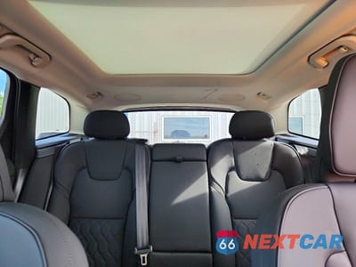 Zdjęcie 10 z 13 samochodu: 2026 VOLVO XC60 PLUS VIN:YV4M12RC8T1485734 - miniatura