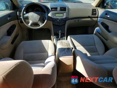 Zdjęcie 8 z 12 samochodu: 2007 HONDA ACCORD LX VIN:JHMCM56407C023049 - miniatura