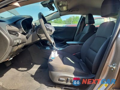 Zdjęcie 7 z 12 samochodu: 2023 CHEVROLET MALIBU LT VIN:1G1ZD5ST0PF159939 - miniatura