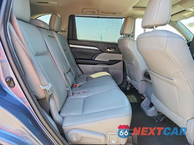 Zdjęcie 11 z 13 samochodu: 2017 TOYOTA HIGHLANDER HYBRID XLE VIN:5TDJGRFH0HS032148 - miniatura