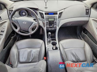 Zdjęcie 8 z 12 samochodu: 2013 HYUNDAI SONATA GLS VIN:5NPEB4ACXDH671216 - miniatura