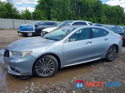 2018 ACURA TLX ADVANCE 19UUB3F7XJA001185 - główne zdjęcie licytacji z USA - miniatura
