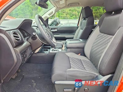 Zdjęcie 7 z 13 samochodu: 2018 TOYOTA TUNDRA SR5 VIN:5TFUY5F17JX727281 - miniatura