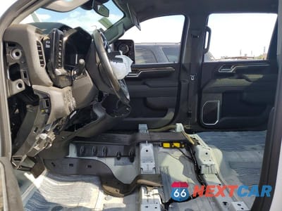 Zdjęcie 7 z 12 samochodu: 2025 CHEVROLET SILVERADO K2500 HEAVY DUTY LT VIN:1GC1KNE70SF339648 - miniatura